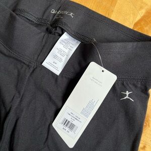 Danskin Black Active Ankle Leggings